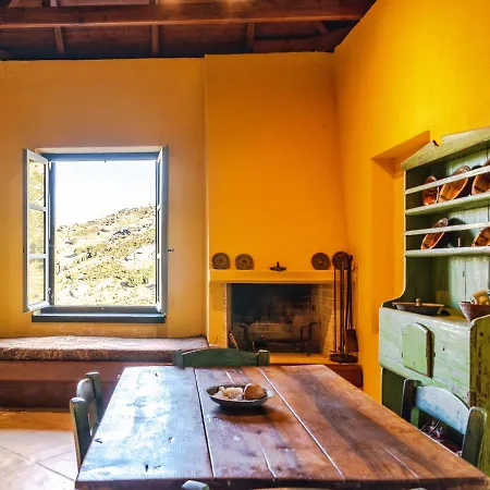 Villa The Hillside Tower - Next To Pithara Waterfalls Ándros